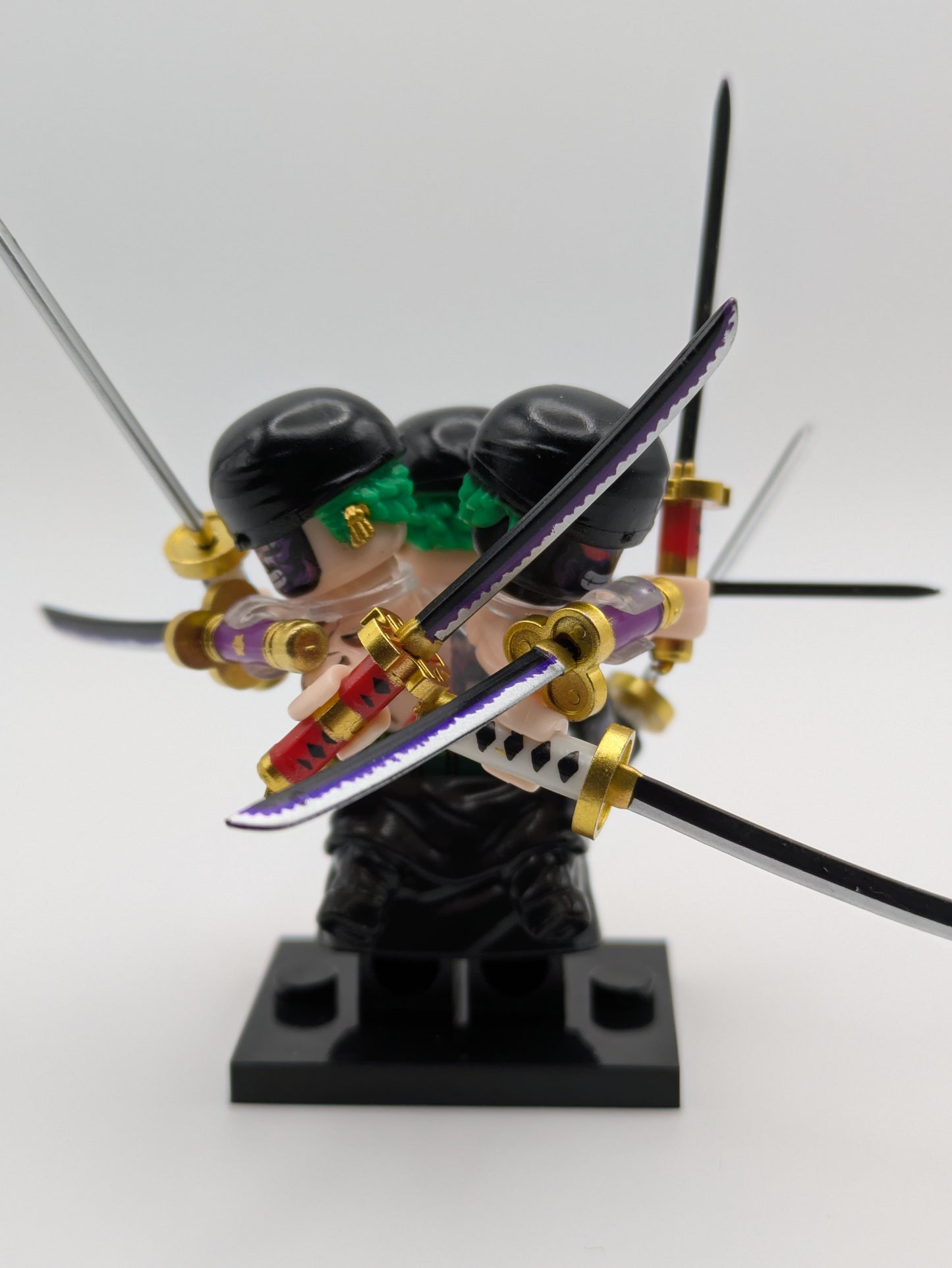 One Piece / Roronoa Zoro - Klemmbaustein Custom Minifigur MOC
