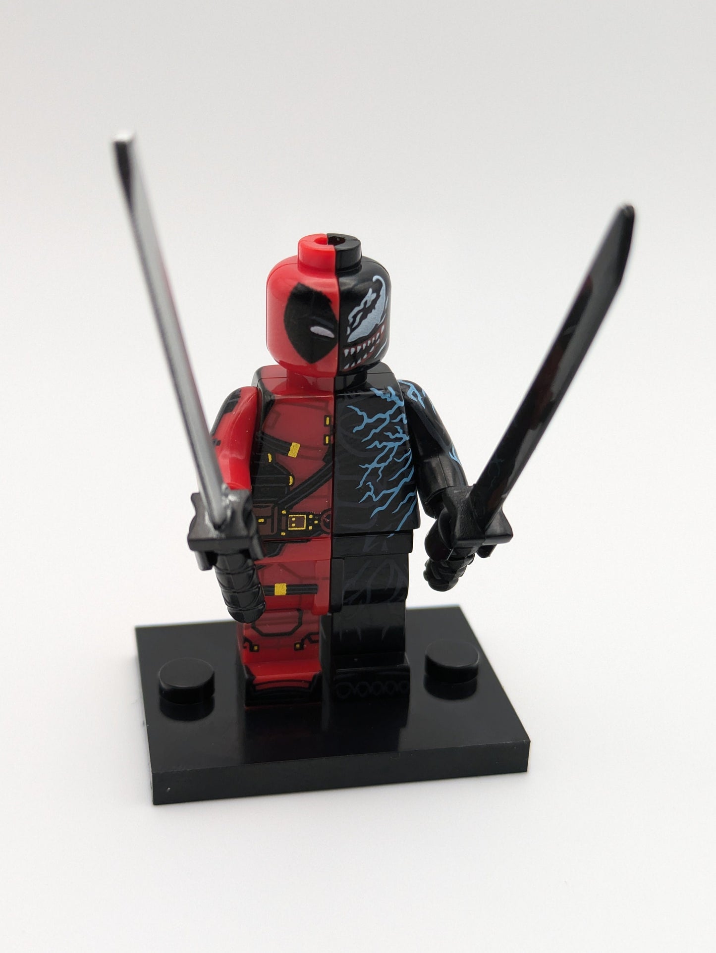 Deadpool & Wolverine - Klemmbaustein Custom Minifigur MOC