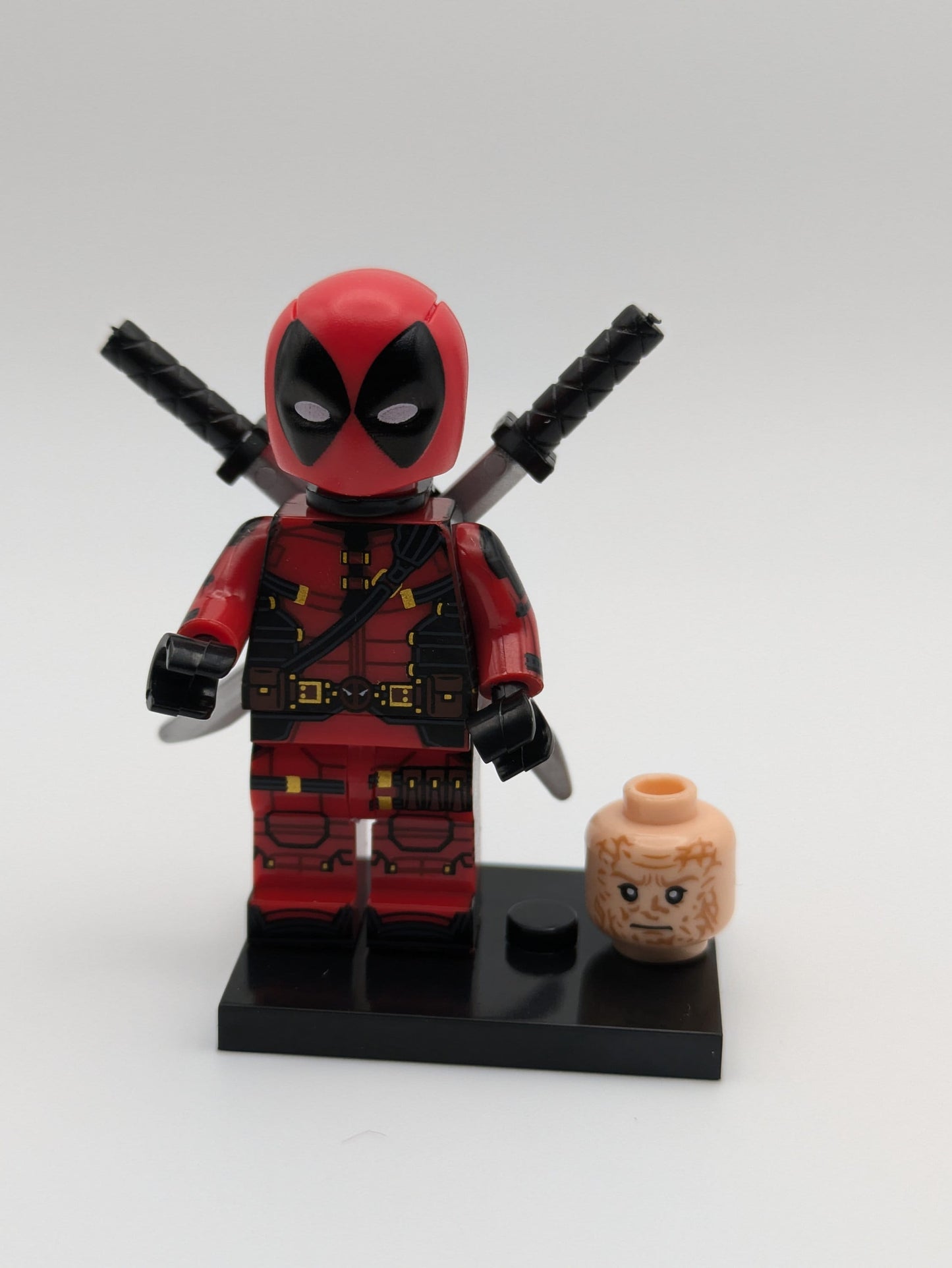 Deadpool & Wolverine - Klemmbaustein Custom Minifigur MOC