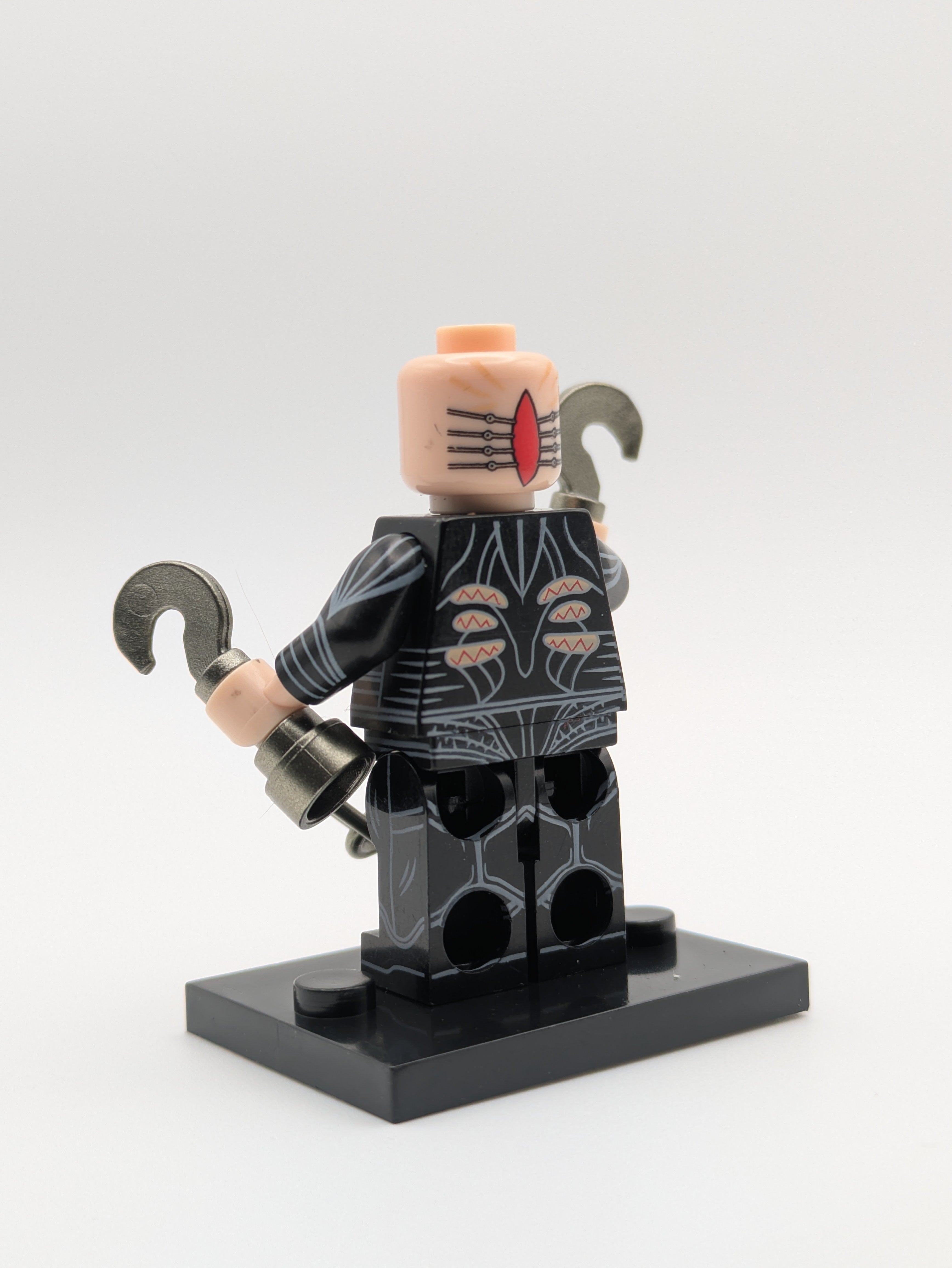 Horror Character Hellraiser - Building Block Custom Minifigure MOC