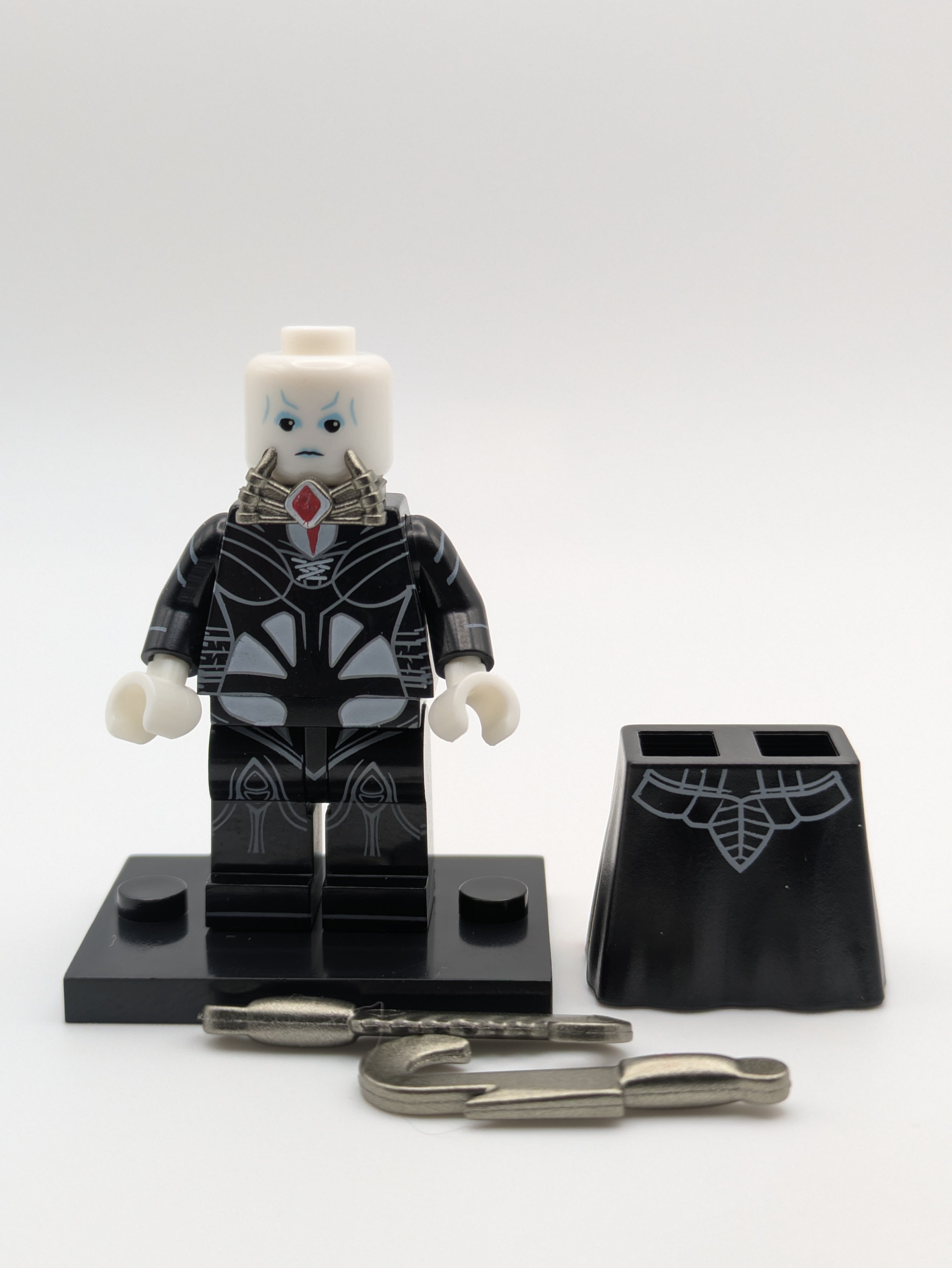 Horror Character Hellraiser - Building Block Custom Minifigure MOC