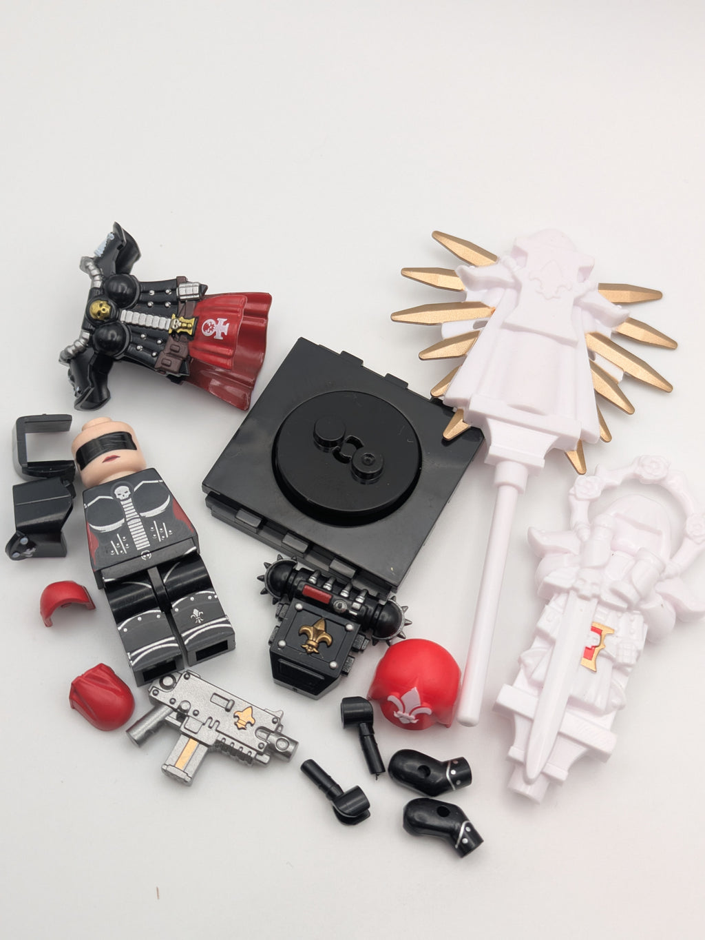 Warhammer 40k / Sister of Battle - Brick Custom Minifigure MOC