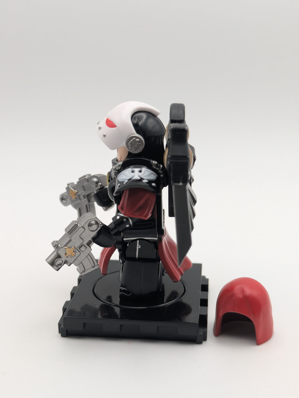 Warhammer 40k / Sister of Battle - Brick Custom Minifigure MOC