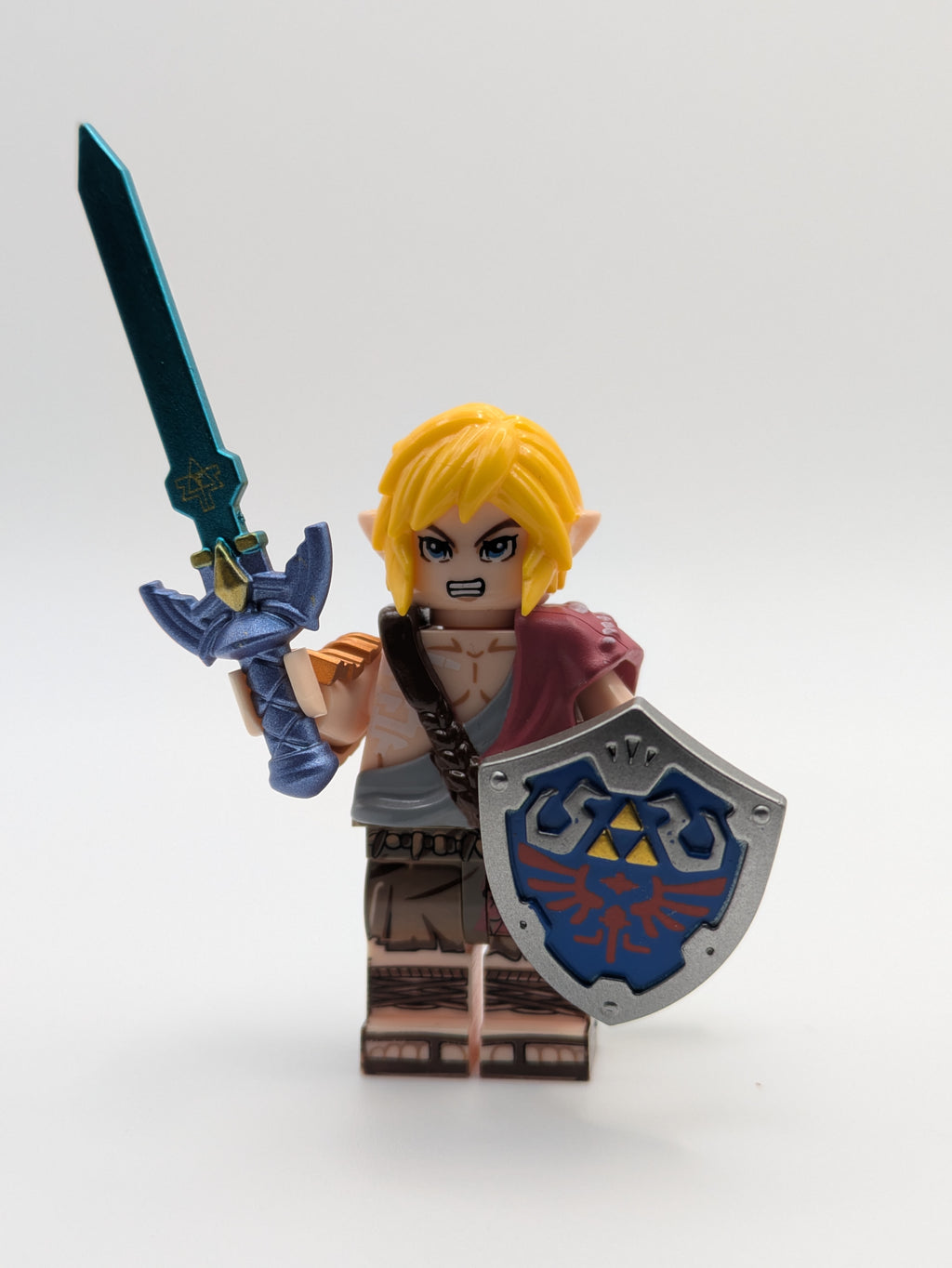 Zelda Link Character - Brick Custom Minifigure MOC