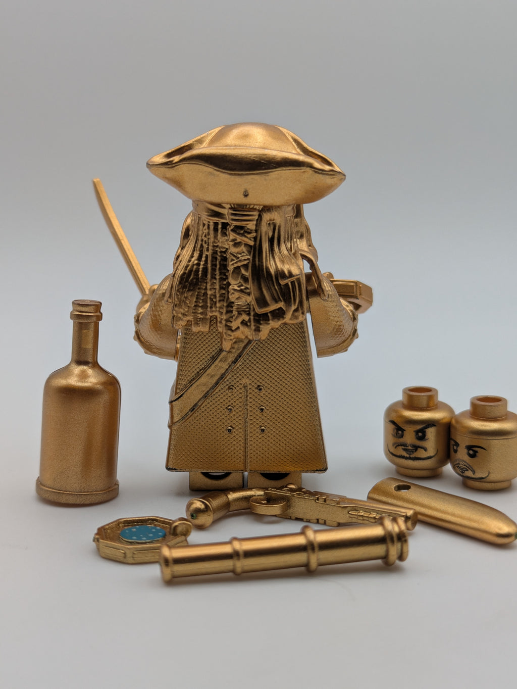 Cpt. Jack Sparrow / Fluch der Karibik - Klemmbaustein Custom Minifigur MOC