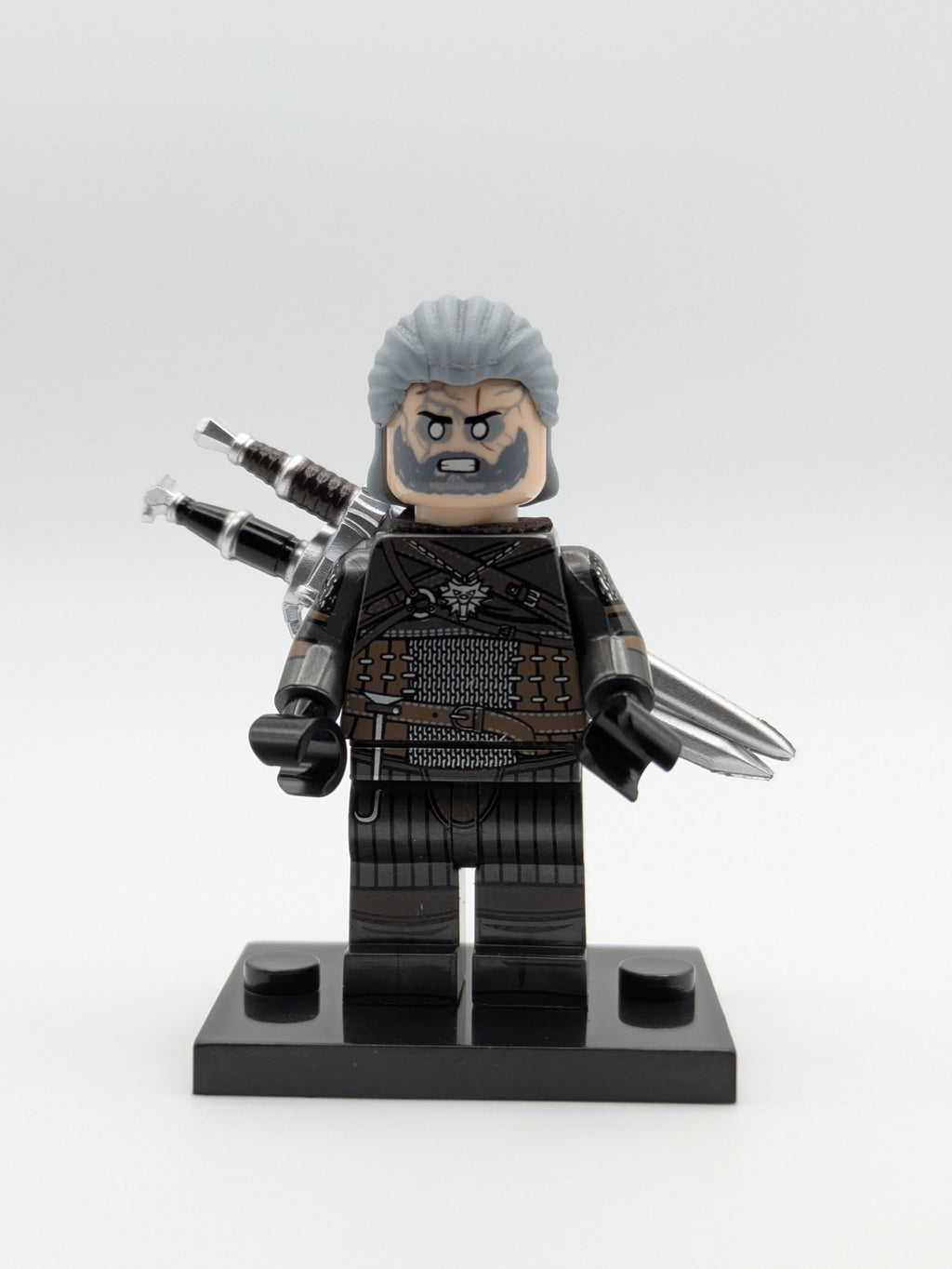 The Witcher / Geralt of Rivia / Clamping Block Custom Minifigure MOC