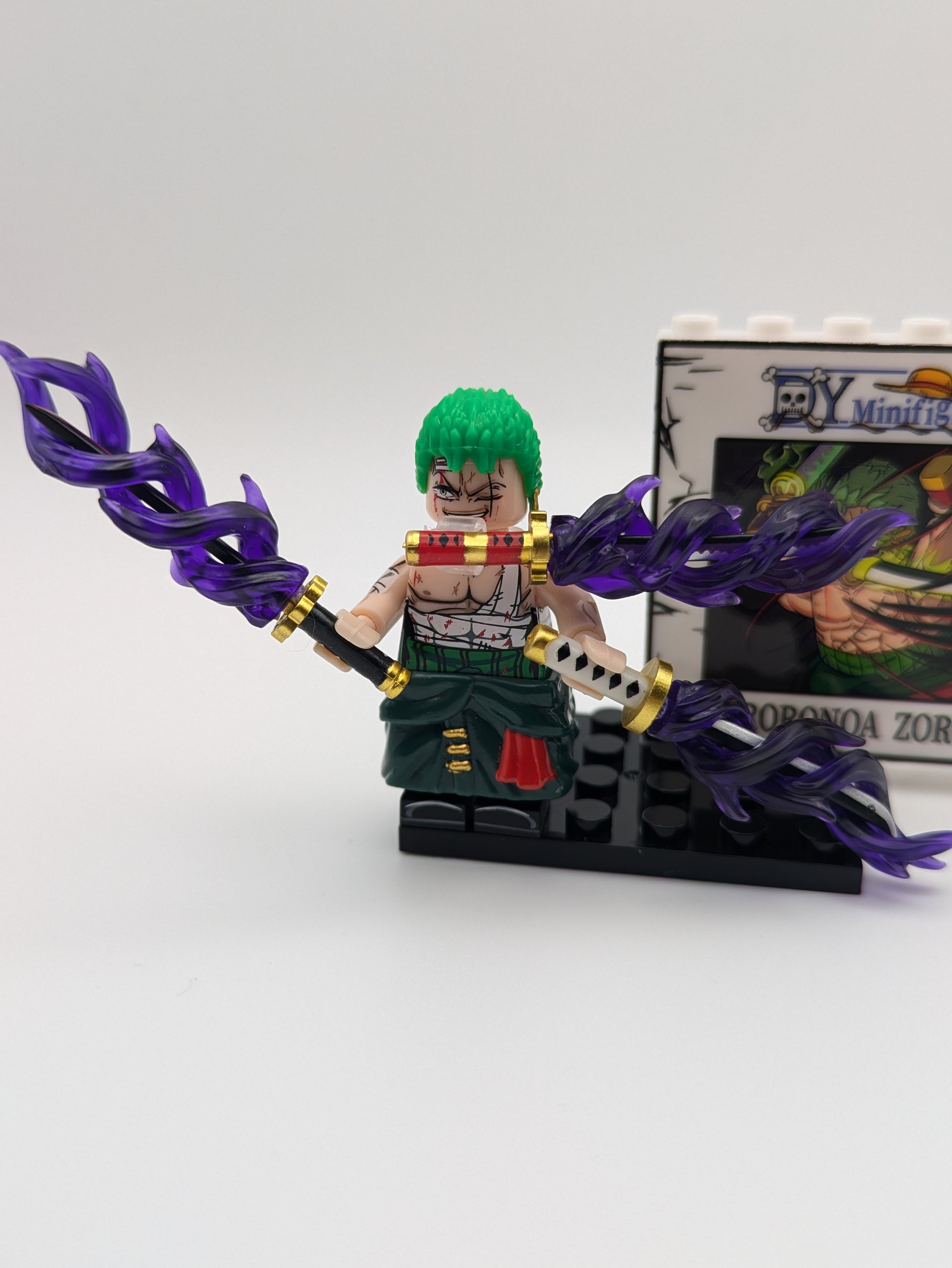 One Piece / Roronoa Zoro - Klemmbaustein Custom Minifigur MOC