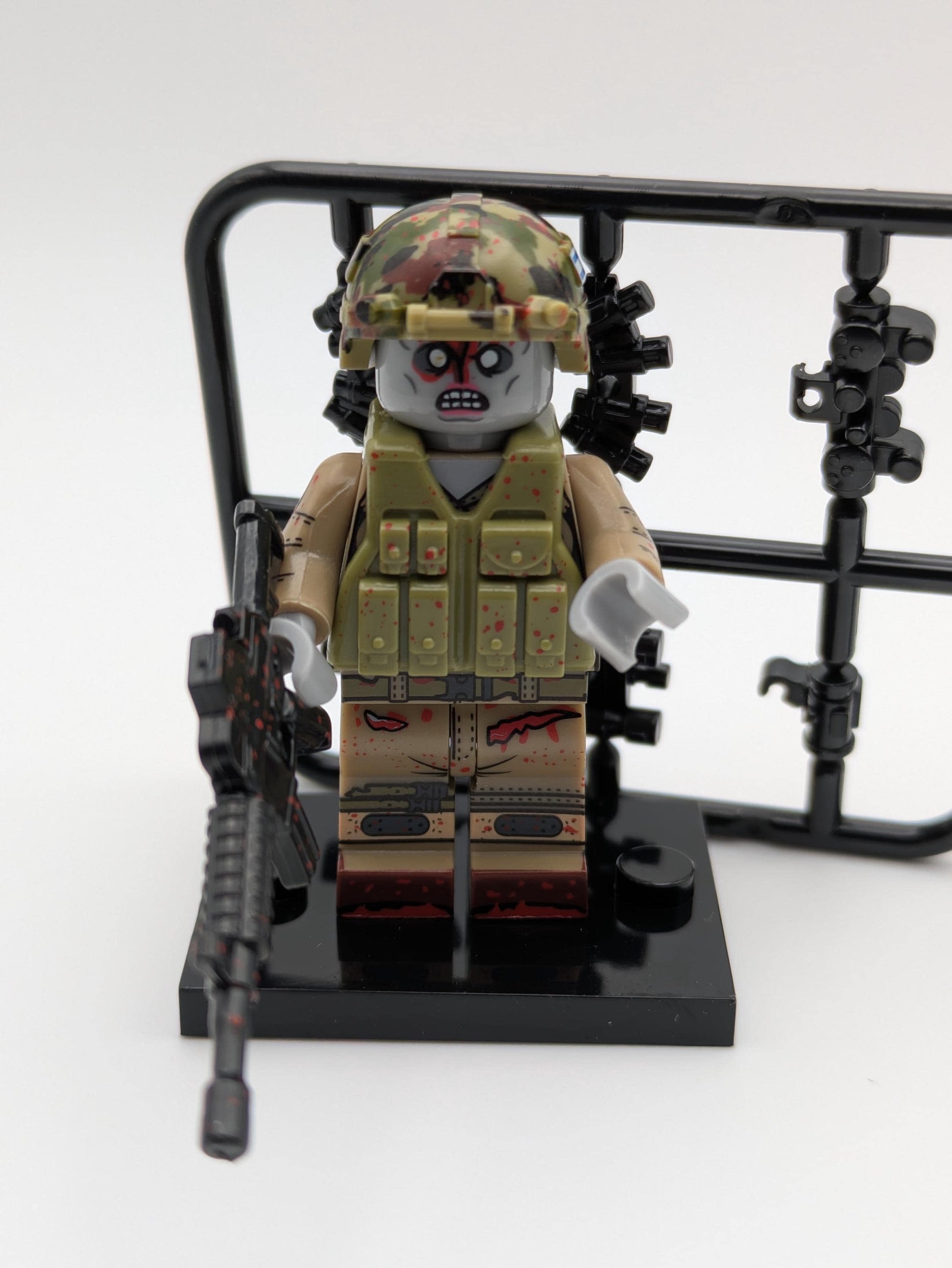 Zombie / Untote - Klemmbaustein Custom Minifigur MOC